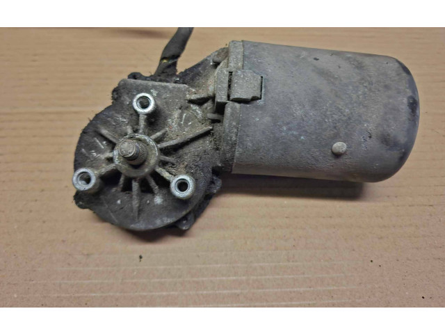 Двигатель стеклоочистителей       Mercedes-Benz W123  1976 - 1985 года   