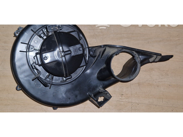 Вентилятор печки       Volvo V70