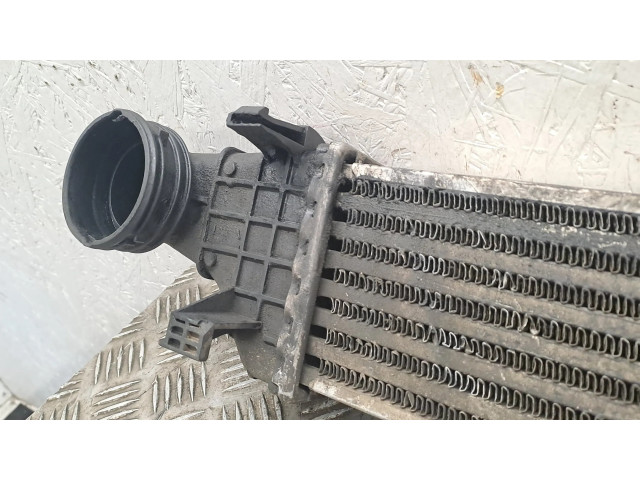 Интеркулер  A2115001002   Mercedes-Benz E W211 2.2