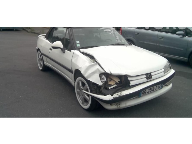 Моторчик дворников 640589 Peugeot 306