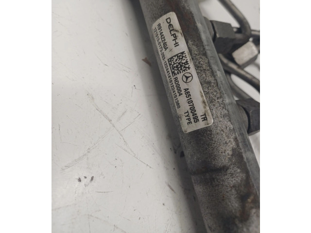 Vstřikovací lišta A6510700495 Mercedes-Benz E A207