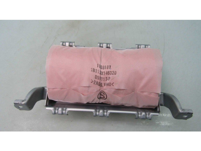 Подушка безопасности пассажира 1B113X146320, 051113P Lexus IS III XE30