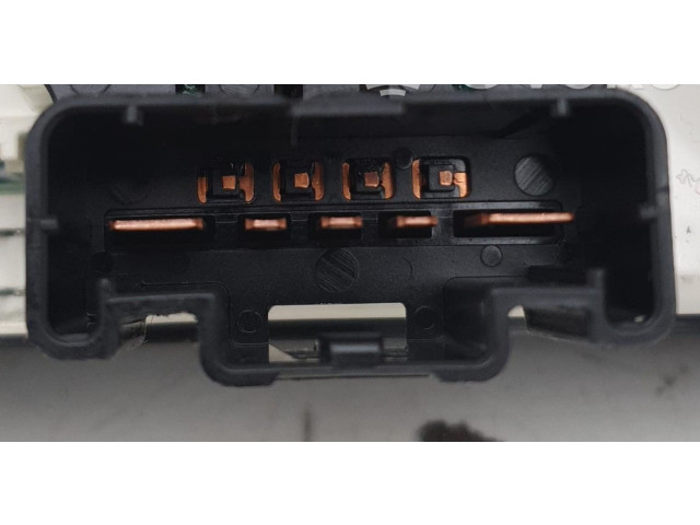 Блок управления климат-контролем    Jeep Compass