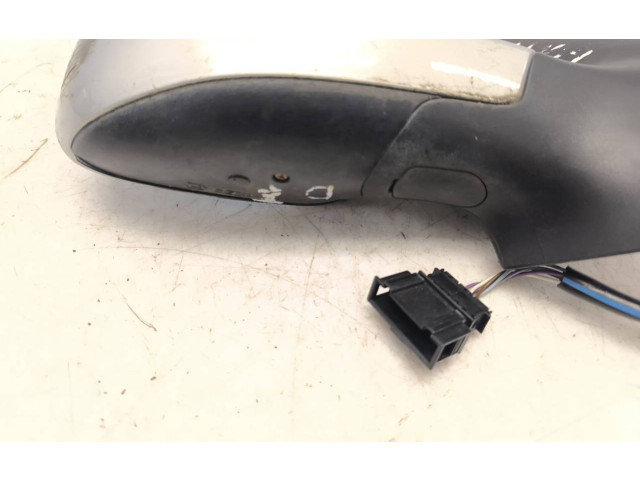 Зеркало электрическое Volkswagen Golf IV 1998-2005 года