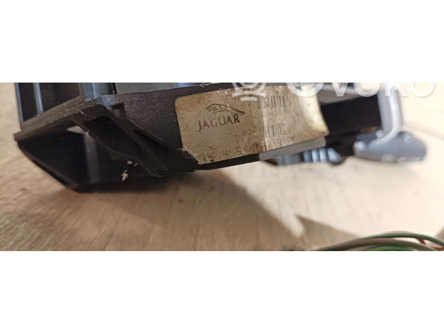 Ручка стеклоочистителей LNC6450BC, LNC6450BA   Jaguar XJ X308