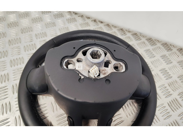 Volant Volvo XC60 2023 32241905