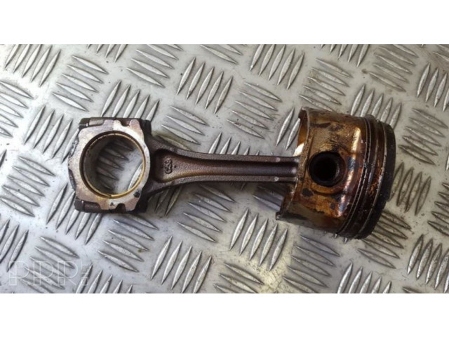 Píst A3E KIA Rio pro benzínový motor 1.3