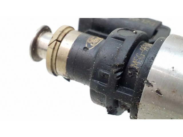 Форсунка 0261500221    Ford Ecosport для бензинового двигателя  1