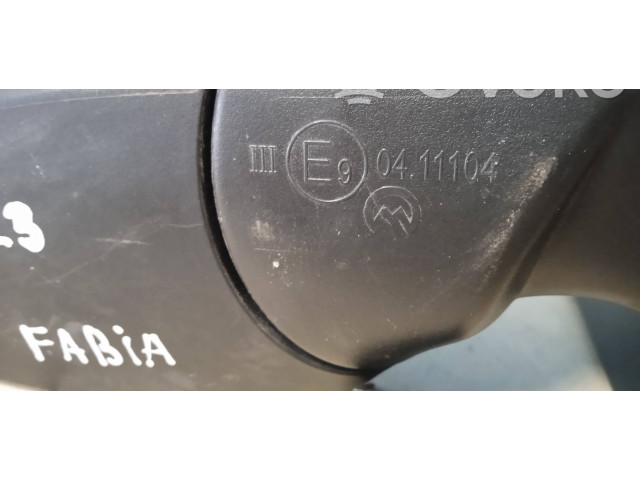 Зеркало электрическое        Skoda Fabia Mk3 (NJ)  2015 - 2021 года   