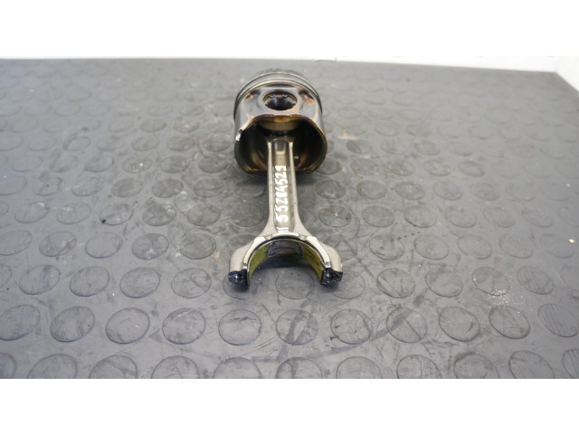 Поршень 55283769 Alfa Romeo Stelvio