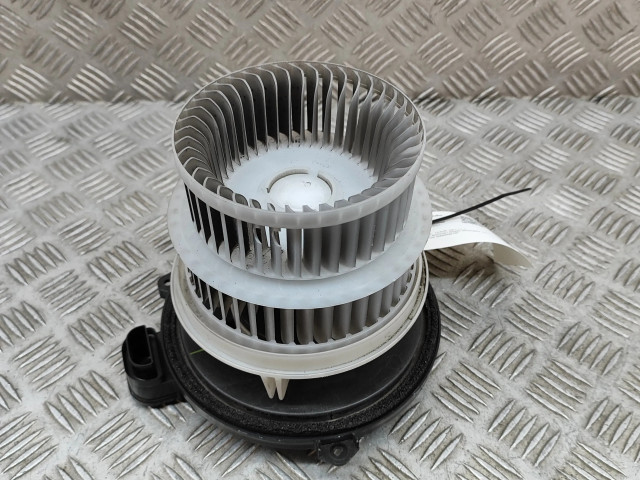 Вентилятор печки    8710330471   Lexus GS 300 350 430 450H