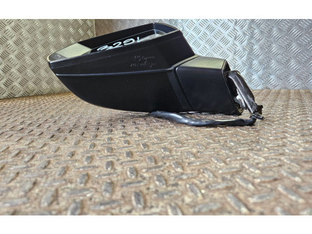 Зеркало электрическое Audi Q5 SQ5 2017 - года