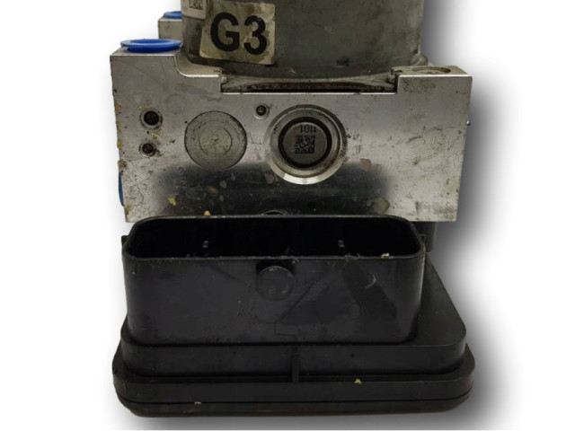 Дисплей    1884699, 1874509   Ford Fiesta