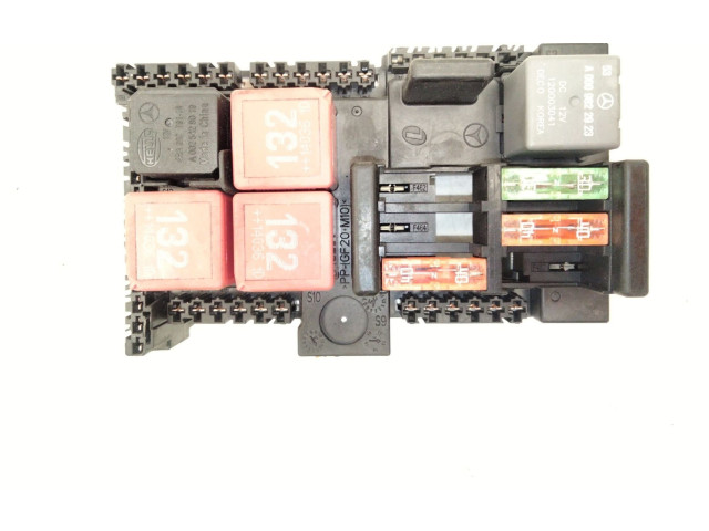 Pojistková skříňka Řídící jednotka BSM A2059062501 Meredes-Benz C W204 2014