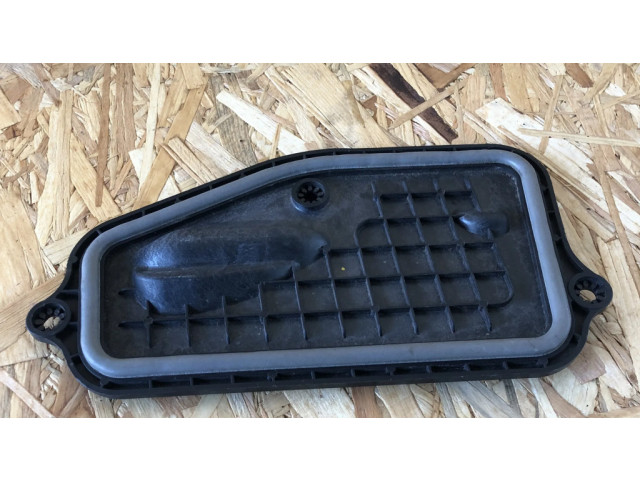 Pojistková skříňka Крышка ящика предохранителей A1178304700, 18321224 Mercedes-Benz CLA C118 X118 2020