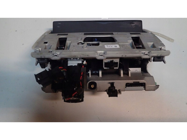 Дисплей    8V0857273N   Audi A3 S3 8V