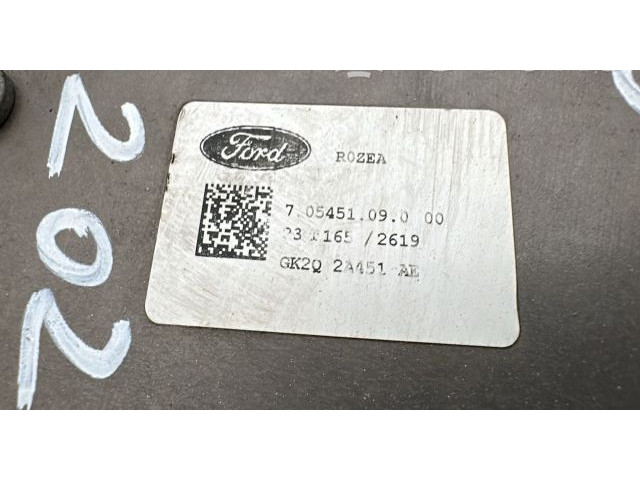 Вакуумный насос     Ford Transit Custom 