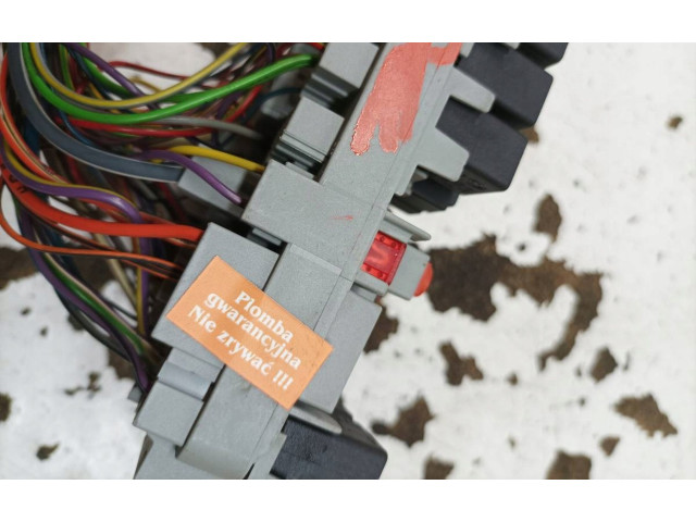 Pojistková skříňka 51827977 Fiat Punto Evo 2010