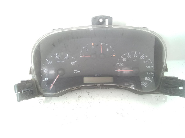 Přístrojová deska Fiat Punto (188) 2000 46753574, 188A5000