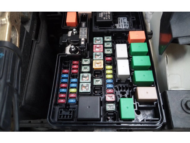 Pojistková skříňka Řídící jednotka BSM KIA Stonic 2022