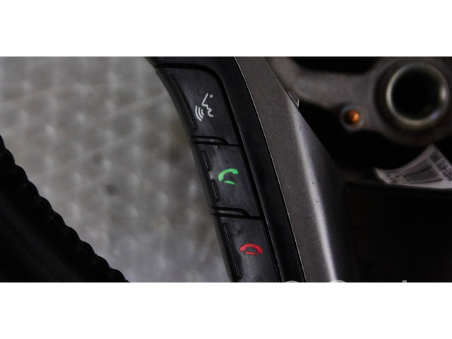 Volant Hyundai i40 2015 561133z000