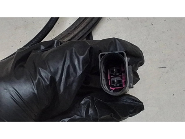 Замок капота 8p0823509b Audi A3 S3 8P