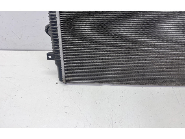 Радиатор охлаждающей жидкости 5C0121251K   Volkswagen PASSAT B8 USA