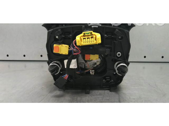 Подушка безопасности водителя 80A880201L Audi Q5 SQ5