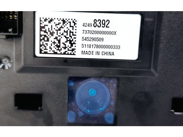 Дисплей    42498392   Buick Encore I