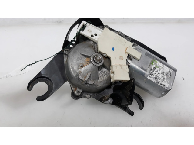 Моторчик заднего дворника 9683382380    Citroen C1