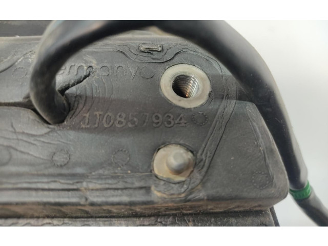 Зеркало электрическое        Volkswagen Touran I  2003 - 2010 года   