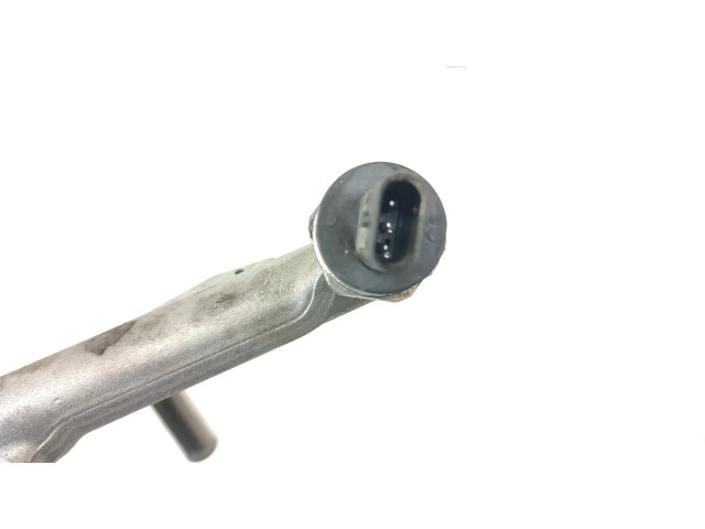 Vstřikovací lišta 8665633 BMW X2 F39 pro benzínový motor 2.0