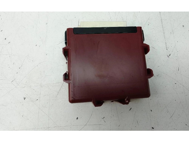 Блок управления 84051SG000   Subaru Forester SJ