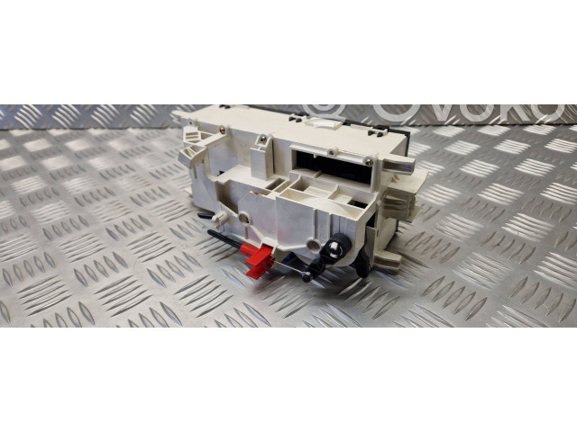 Блок управления климат-контролем K102498, 1688300485   Mercedes-Benz A W168