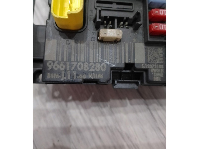 Pojistková skříňka Řídící jednotka BSM 9661708280 Peugeot 307 2008