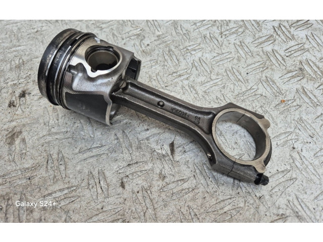  Поршень с шатуном  P292, CK31  KIA Rio  