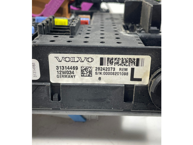 Блок предохранителей 31314469, 00008201098 Volvo XC90