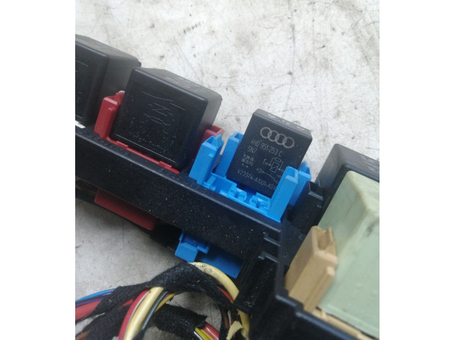 Pojistková skříňka 1K0937125C, 1K0937629A Volkswagen Golf VI 2010