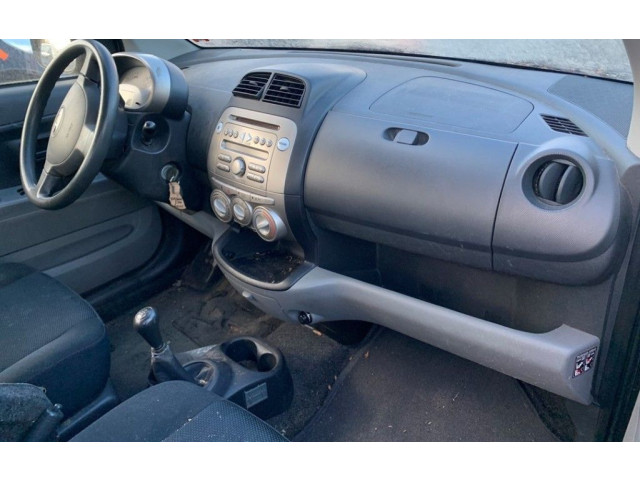 Přístrojová deska Subaru Justy 2011