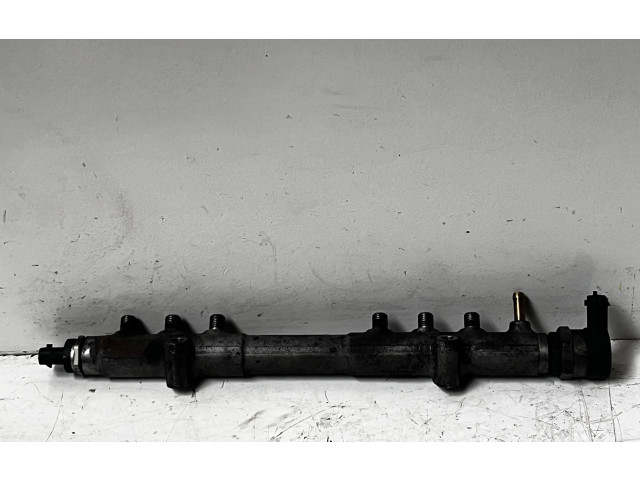 Топливная рампа 30777554, 0445215023   Volvo V70  