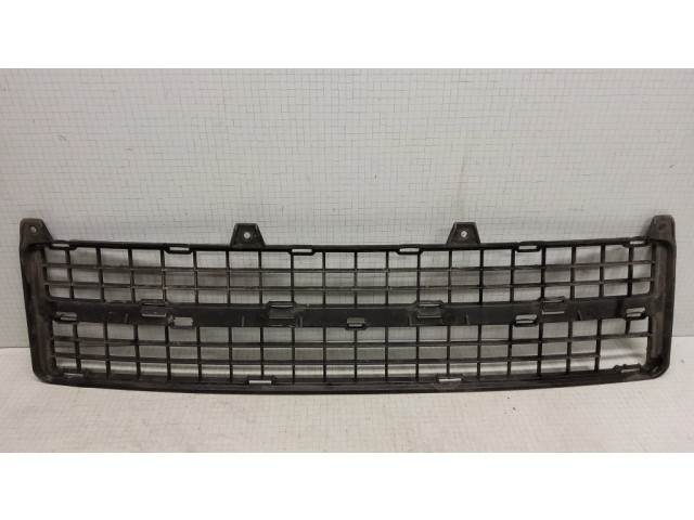 Нижняя решётка (из трех частей) Citroen Berlingo 2003-2007 года 9643804077