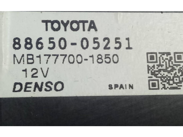 Řídící jednotka 8865005251 Toyota Avensis T270 2010