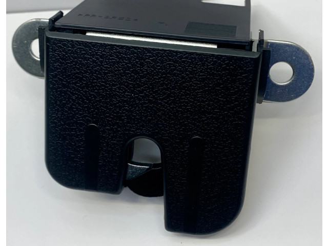 Замок багажника 1P0827505A, 1P9827645A Seat Leon (1P)