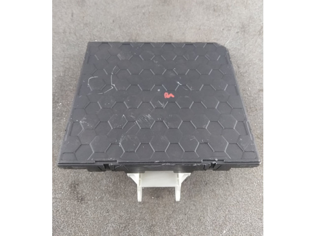 Блок комфорта 5Q0937086AE, 5Q0937086AE Volkswagen Golf VI