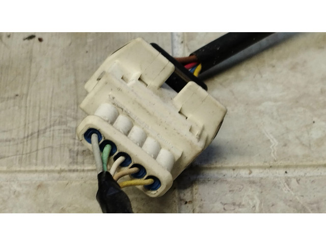 Зеркало электрическое правое Citroen Berlingo 2003-2007 года