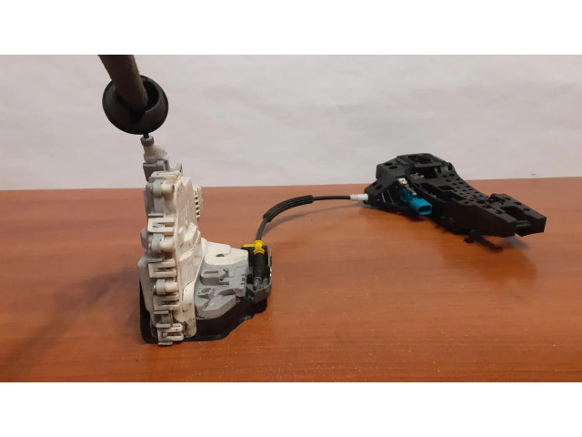 Передний замок