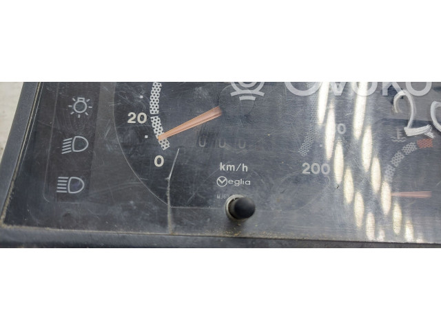 Přístrojová deska Renault Espace I 1990 6025104547, E172284