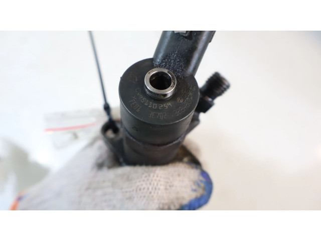 Vstřikovač 0445110259 Volvo S40