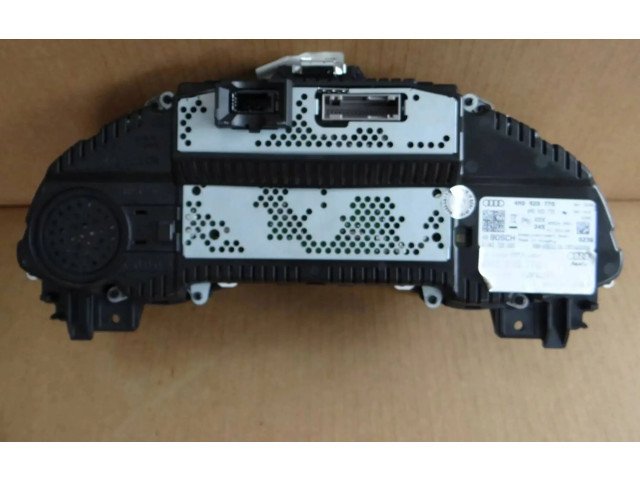 Přístrojová deska Audi Q7 4M 2015 4M0920770