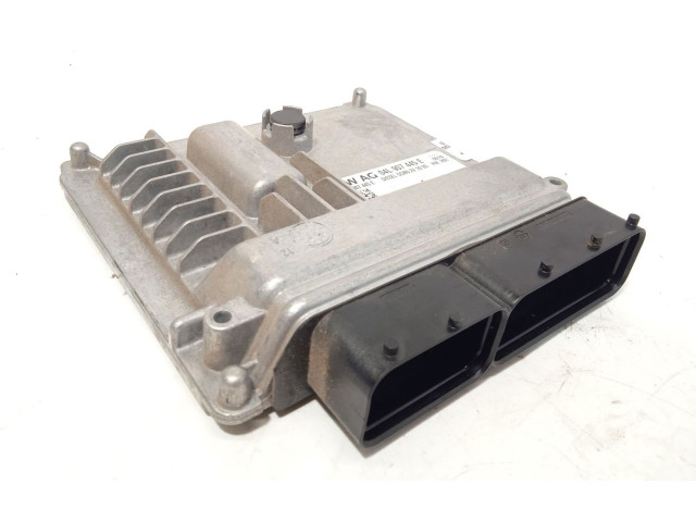 Блок управления двигателя 04L907445E, 28499989 Audi Q2 -